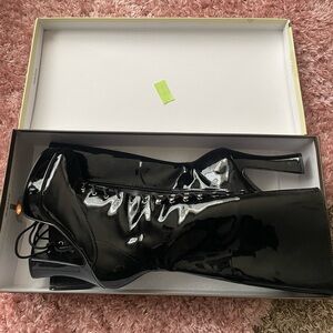 Electra 2020 black five inch pleaser high heels size nine